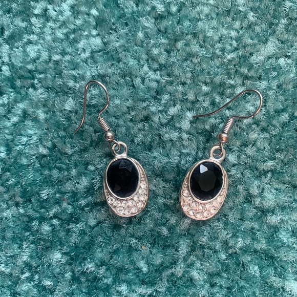 Purse .. Matching Wallet & Earrings - Picture 5 of 14